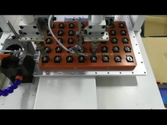 Robot de soudure semi-automatique à câble de soudure de 0,6-1,6 mm contrôlé par PLC