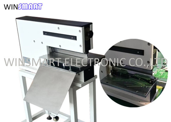 Un bon prix. V conduit par cylindre a coupé la longueur de coupe de la machine 330mm de carte PCB Depaneling en ligne