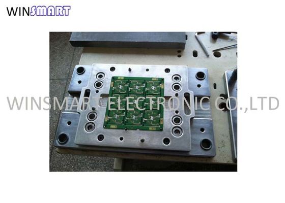 Un bon prix. L'OEM a soutenu l'outil de poinçon de carte PCB, moule de poinçon de carte PCB de précision de 0.02mm en ligne